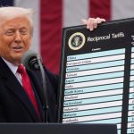 Hospitalizan a Emmanuel; suspende presentación